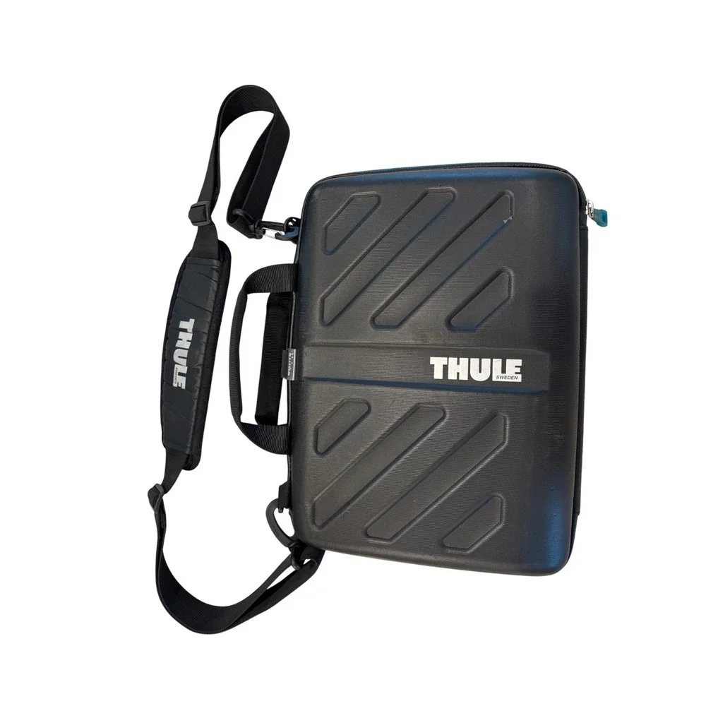 Thule Gauntlet 13 inch‎ MacBook Pro Attache Case Black Hard Shell Laptop Bag